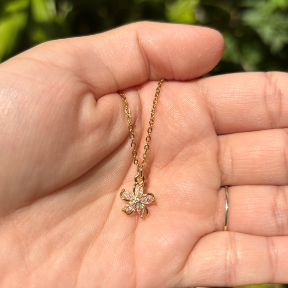 18K Gold Plated Diamond Flower Charm Necklace - Picture 6 of 9